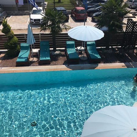 Sea Pearl Luxury Apartments Vrasná Buitenkant foto