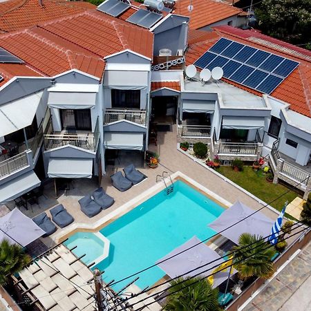 Sea Pearl Luxury Apartments Vrasná Buitenkant foto