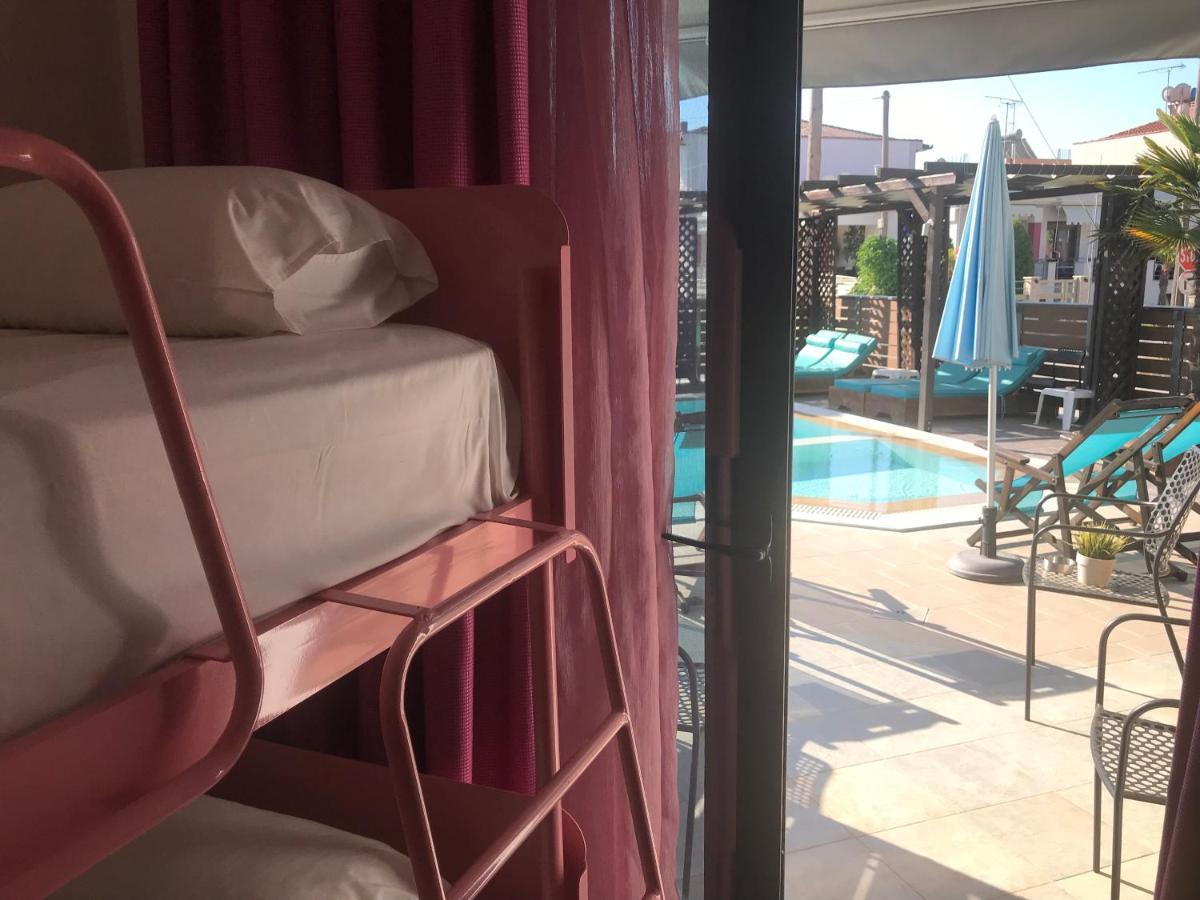 Sea Pearl Luxury Apartments Vrasná Buitenkant foto