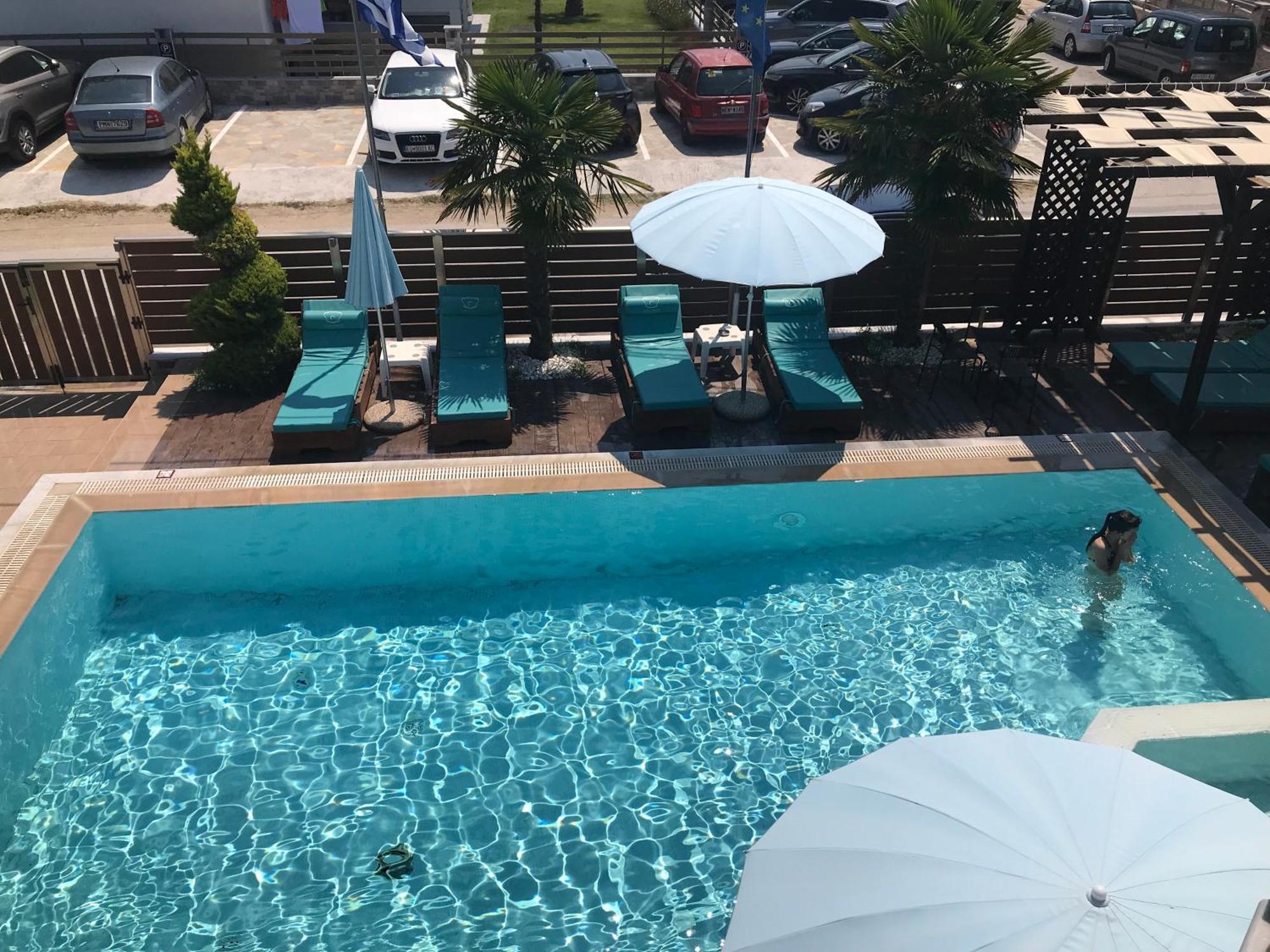 Sea Pearl Luxury Apartments Vrasná Buitenkant foto