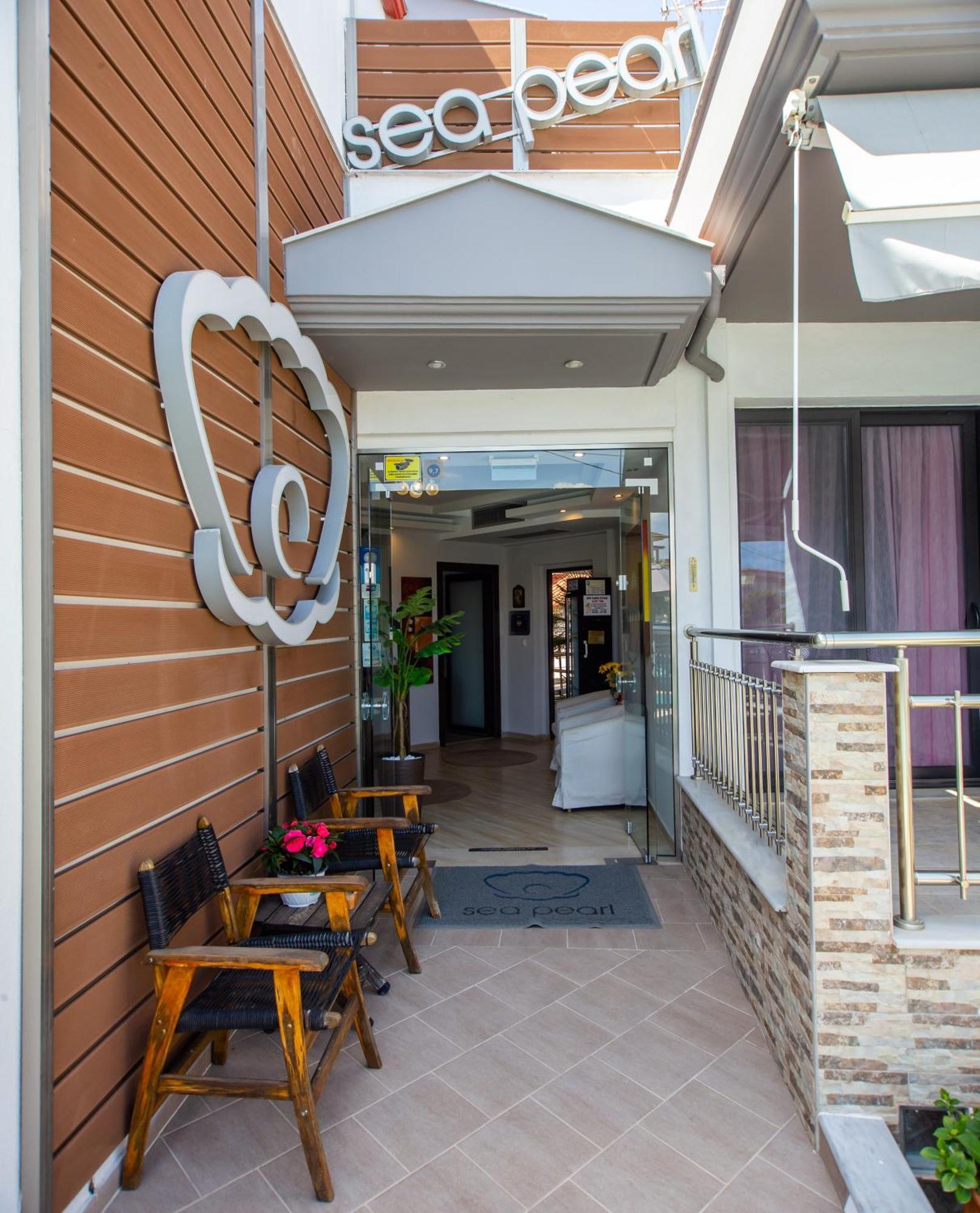Sea Pearl Luxury Apartments Vrasná Buitenkant foto