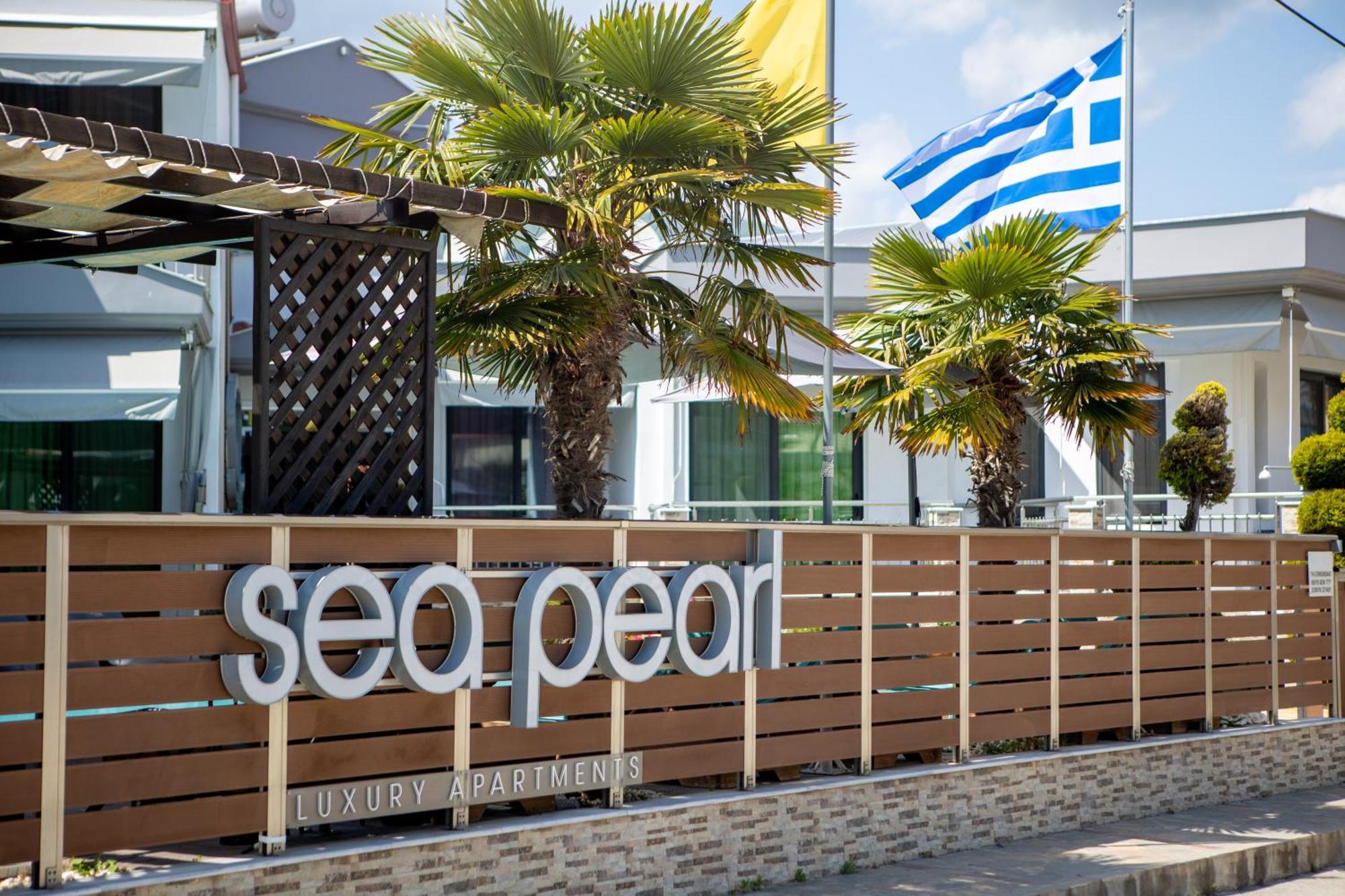 Sea Pearl Luxury Apartments Vrasná Buitenkant foto