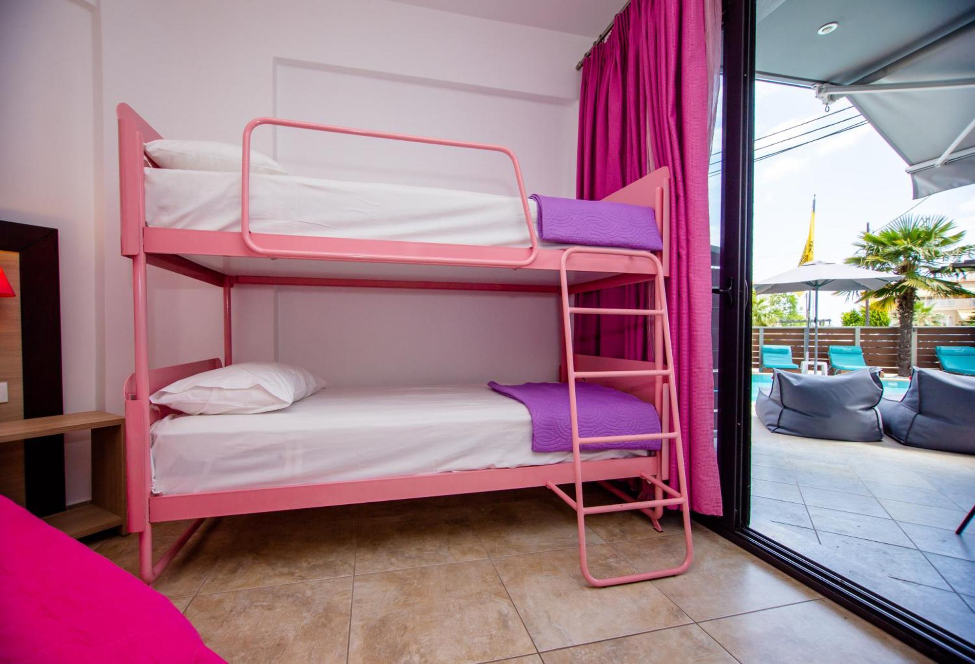 Sea Pearl Luxury Apartments Vrasná Buitenkant foto